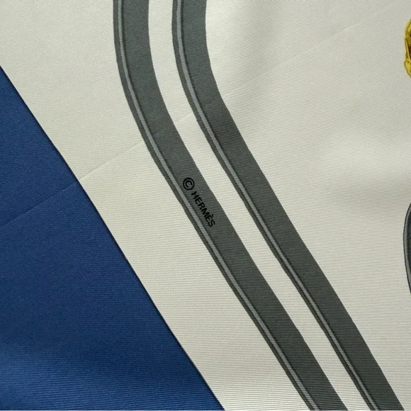 Hermès Brides de Gala Silk Scarf in Royal Blue White & Gold - Picture 3 of 14